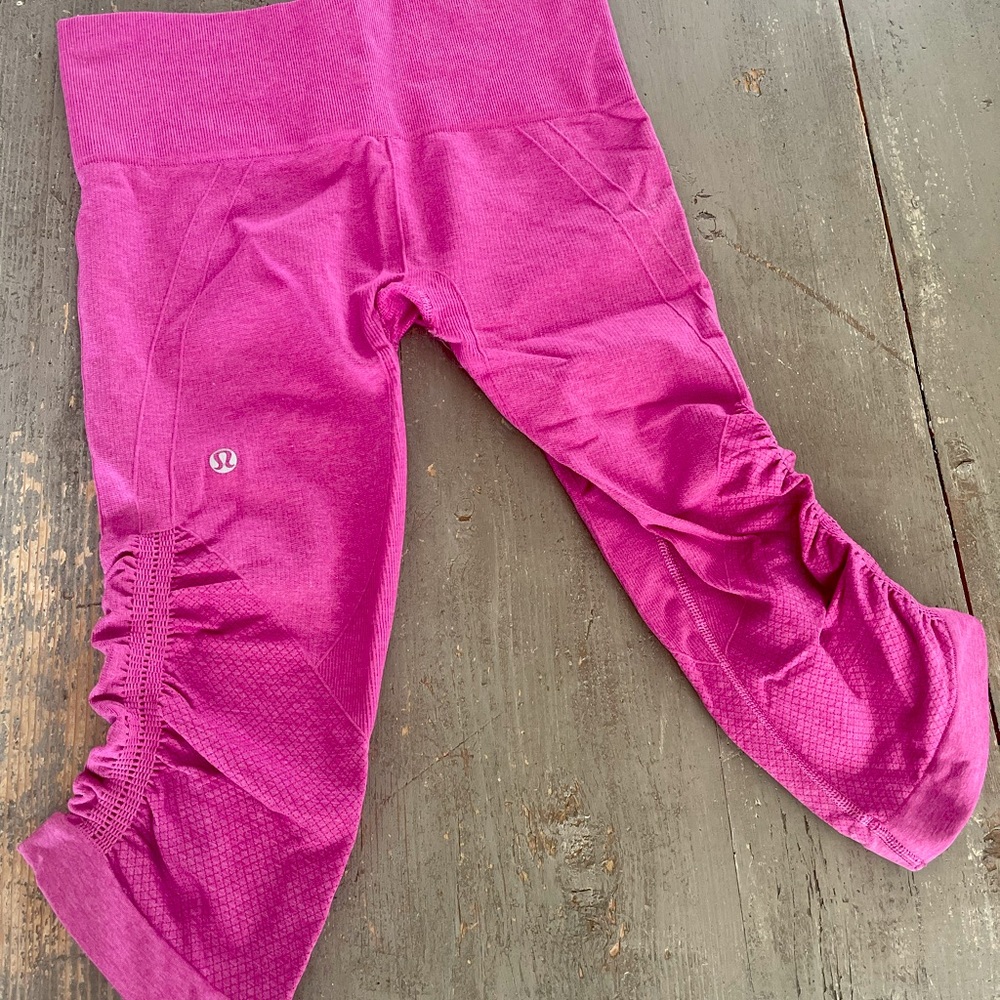 Lululemon crop leggings